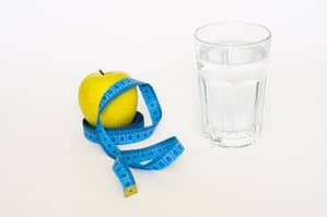 Advantages in using Water to aid weight loss